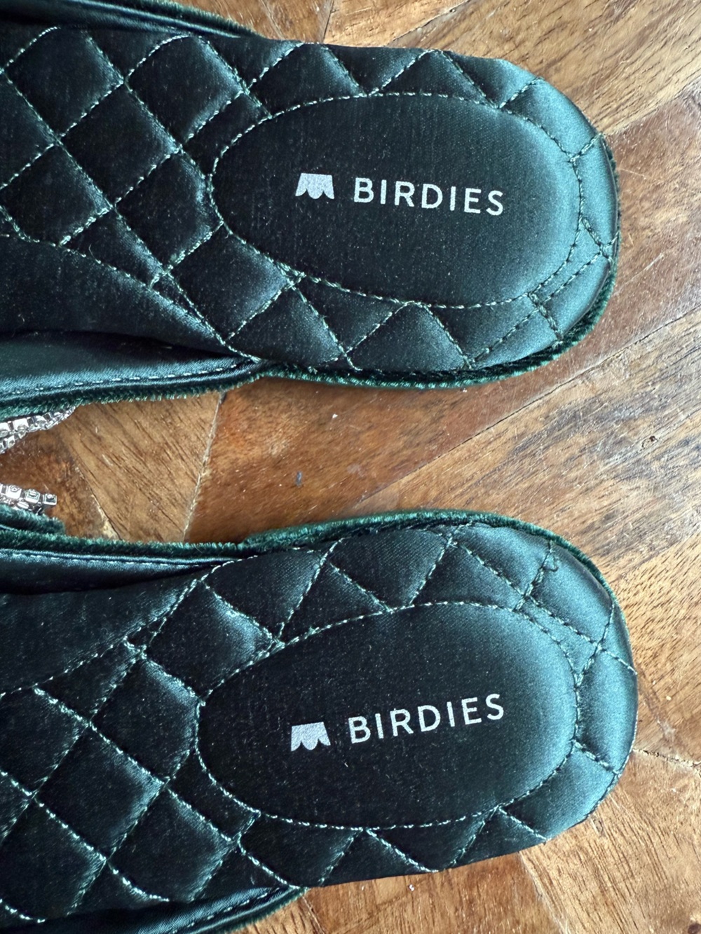 Birdies Rhinestone Embellished Green Velvet Pointy Toe Mules 7.5. NIB - Picture 7 of 11